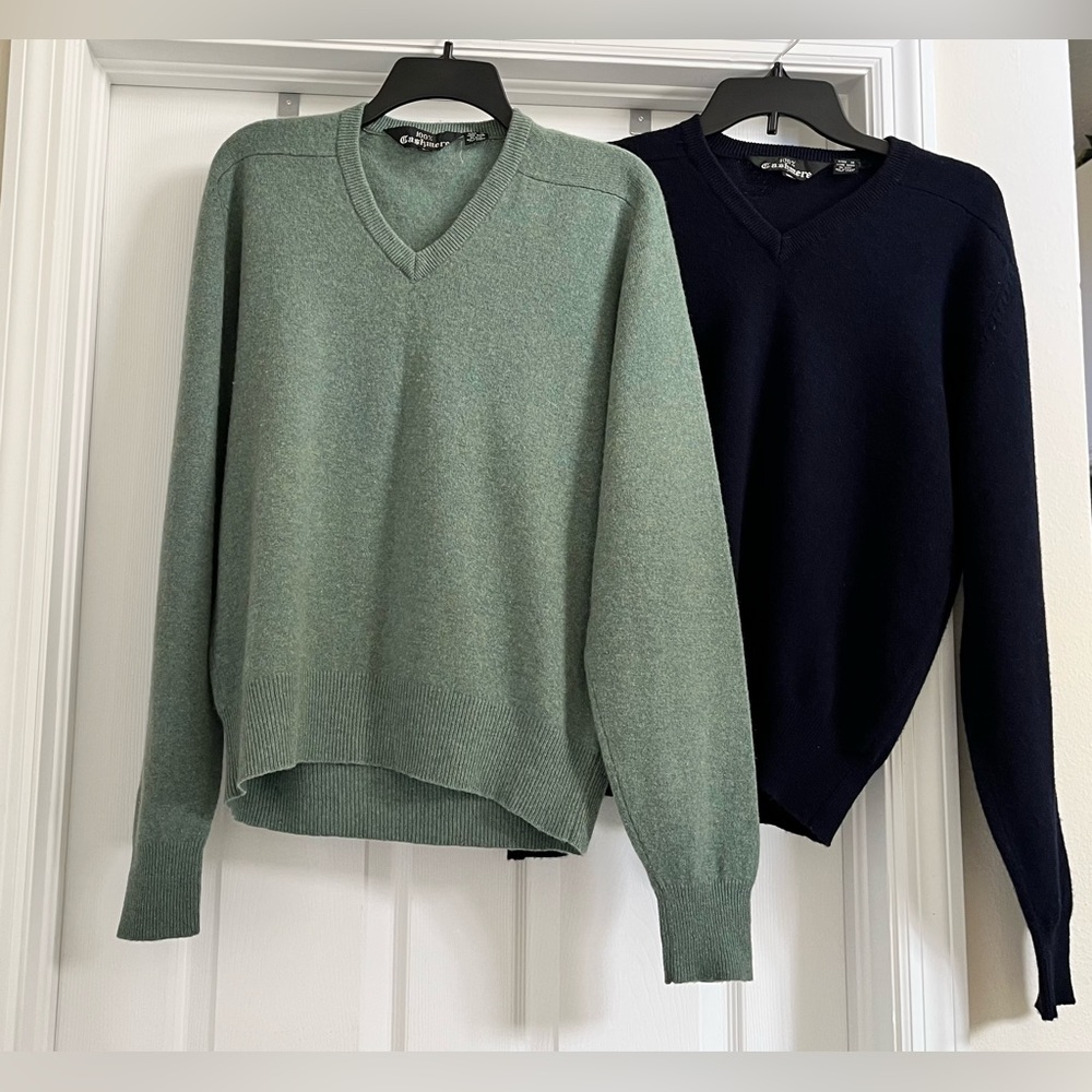 Lot of 2 100% Cashmere Men’s Sweaters